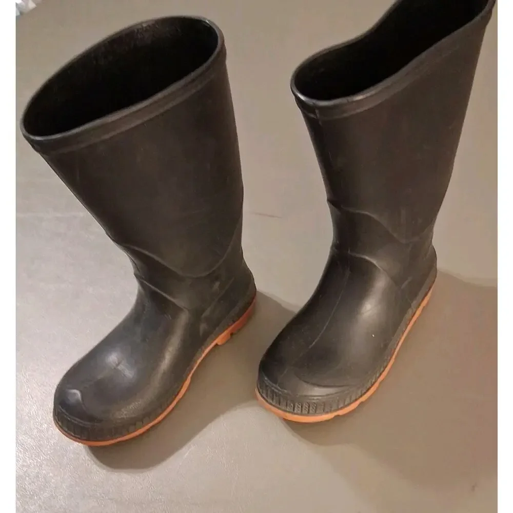 Kids Black Rubber Muck Barn Rain Boots Size 10 Water Resistance Made In Canada